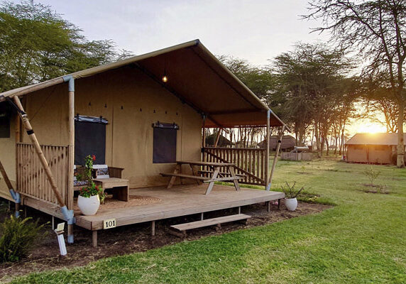 africa-safari-accommodation-lake-manyara
